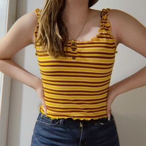 4 tank tops! Bundle forever 21, zenana outfitters,and heart hip